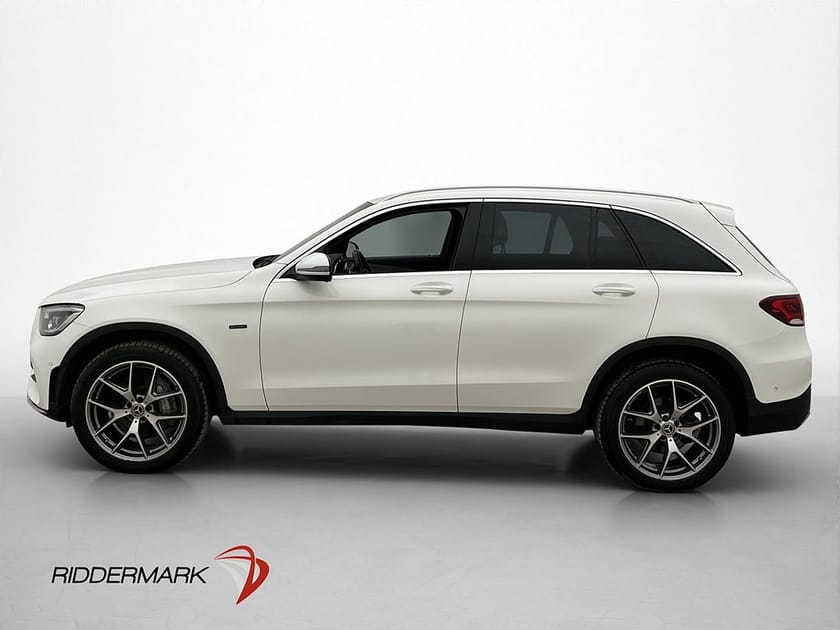 Bild 4 av Mercedes-Benz GLC 300 de 4MATIC 4M AMG Värm Cockpit Dragkrok Kamera