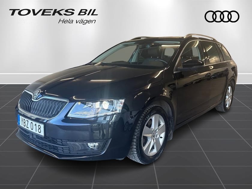 Bild 1 av Škoda Octavia Kombi Pano / Drag / Backkamera / Värmare