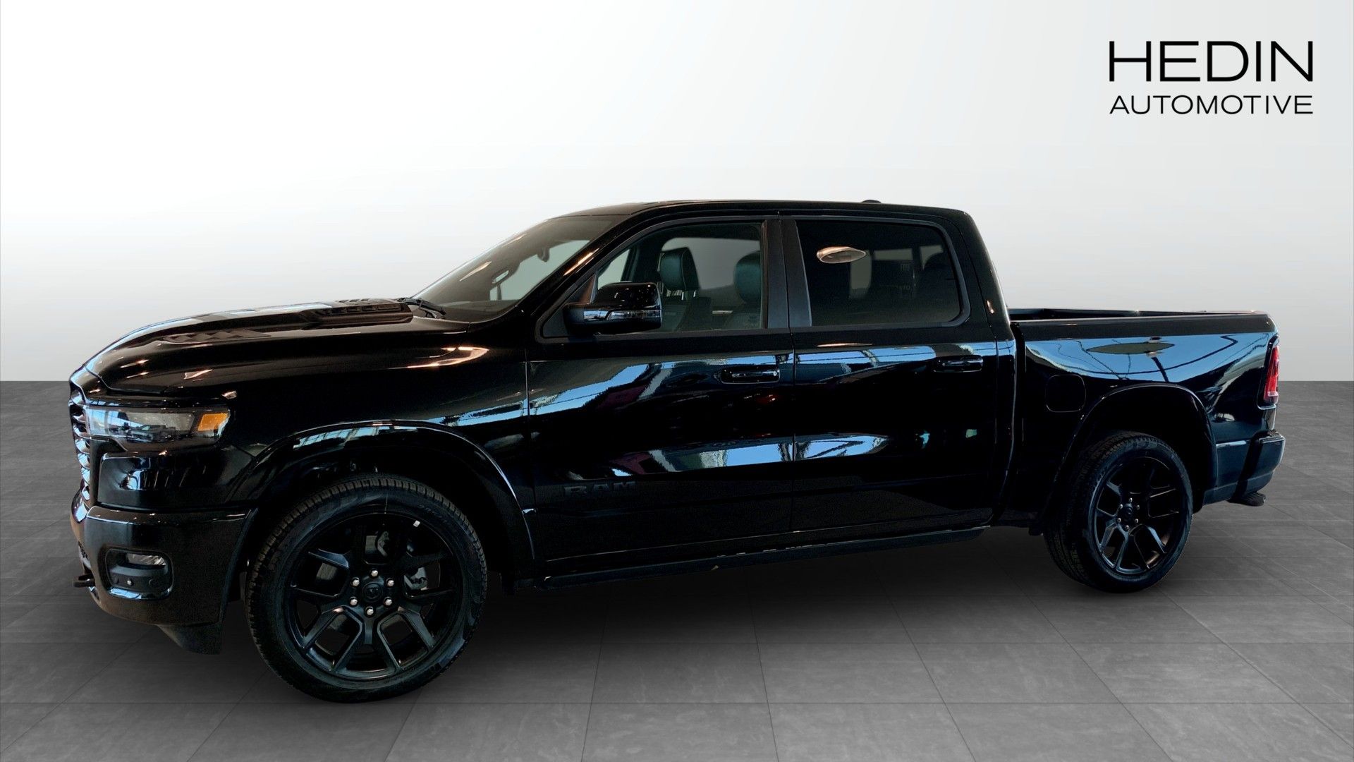 RAM 1500 Laramie Night Edition 2025, kuva 6/10