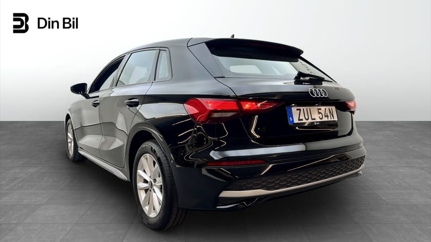 Bild 3 av Audi A3 Sportback 35 TFSI 150hk Backkamera/Carplay