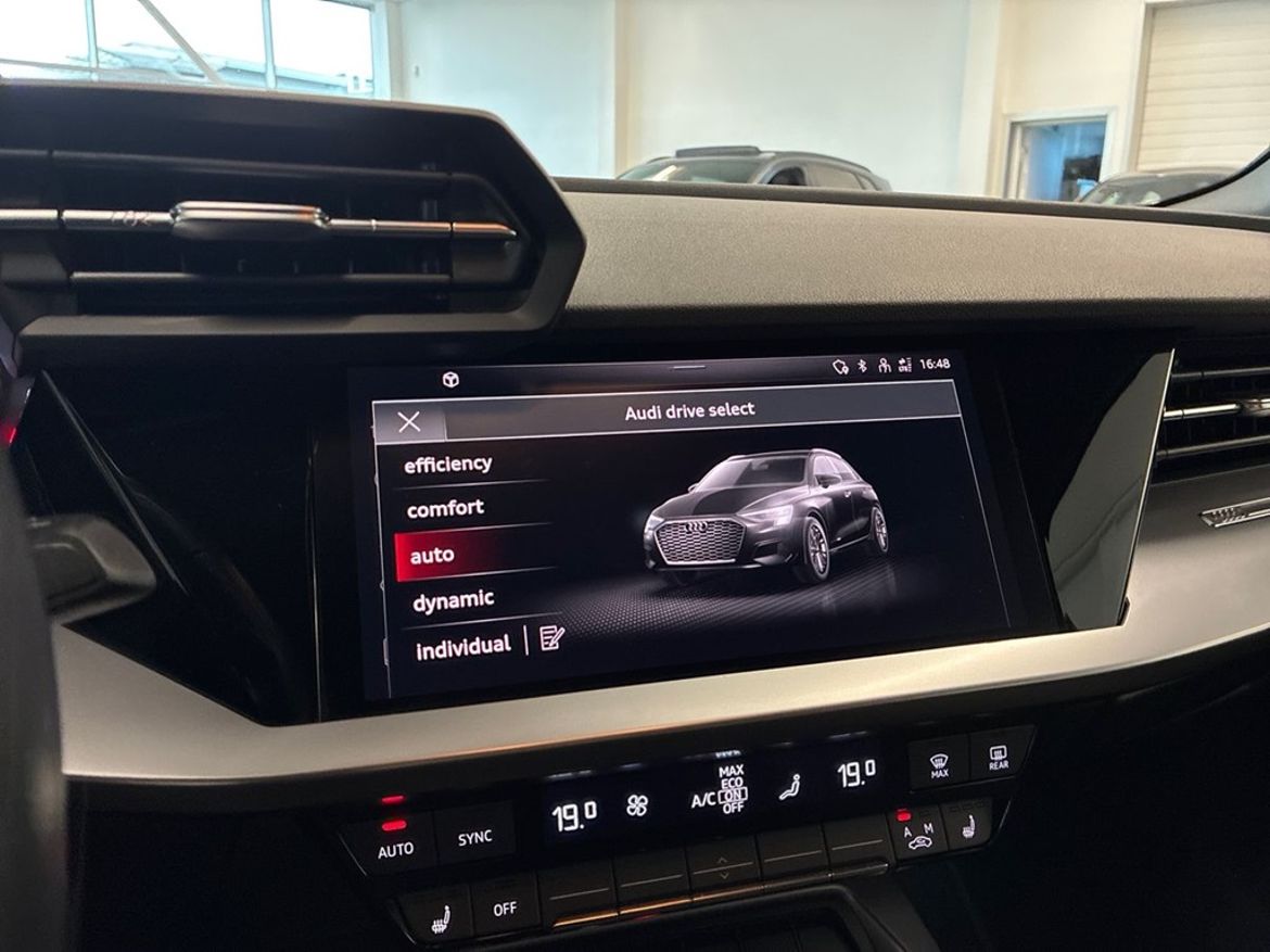 Audi Audi A3 Sportback 35 TFSI — bild 18