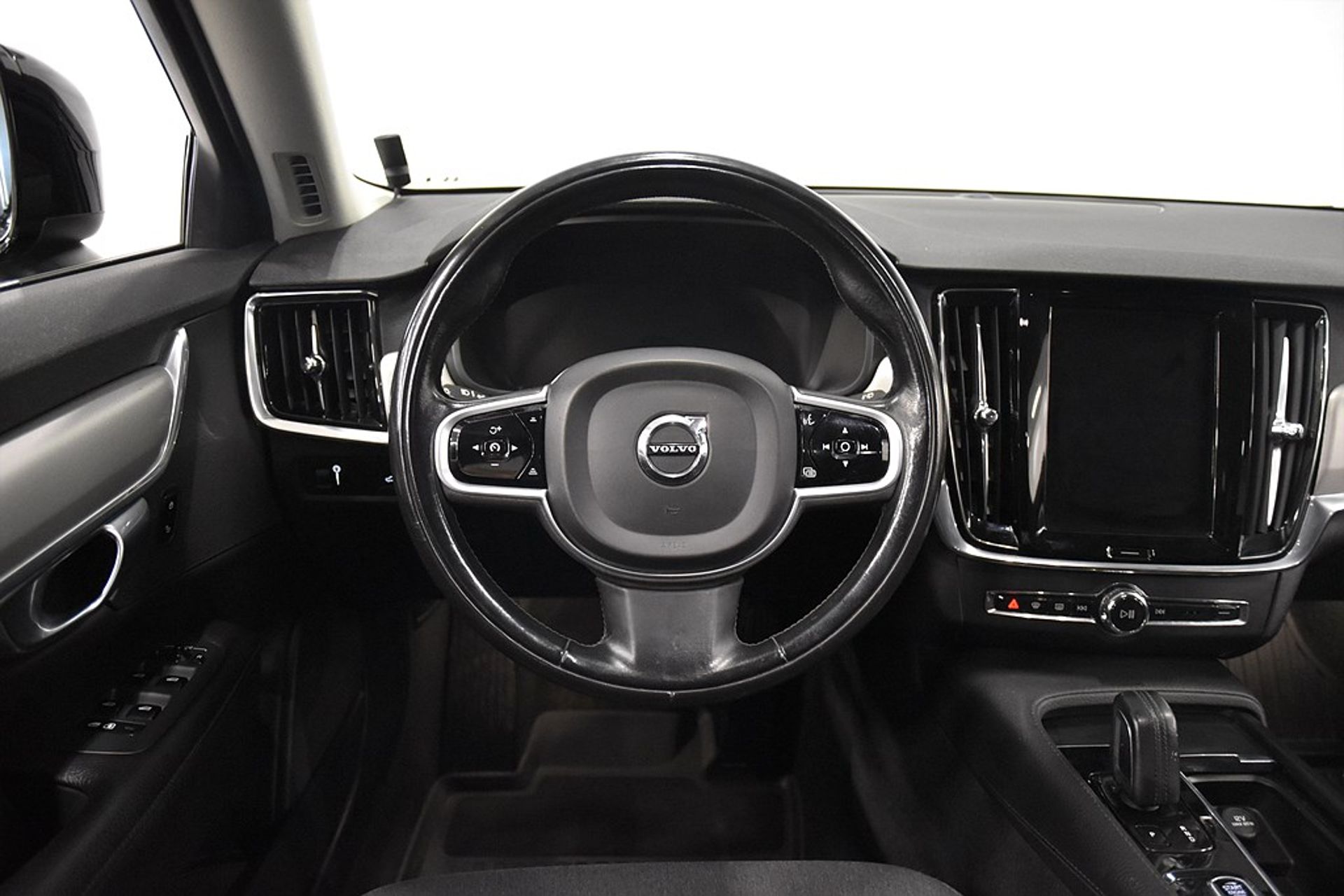 Volvo V90 B4 AWD 2021, bild 2/10