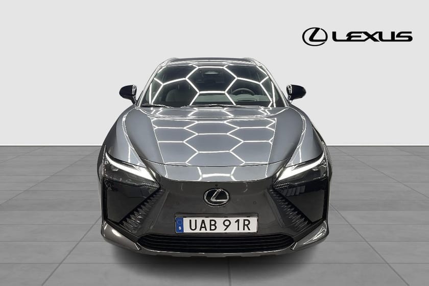 Bild 2 av Lexus RZ 350e Executive Teknikpaket