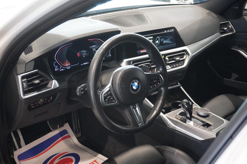 Bild 2 av BMW 320d xDrive Touring M Sport Drag Aut HiFi LED PA