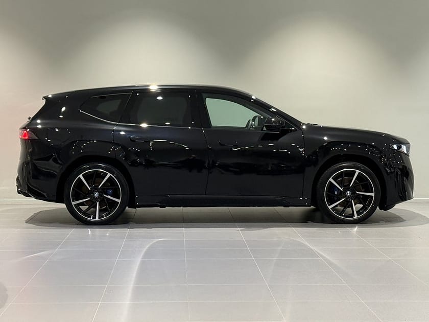 Bild 3 av BMW iX3 50 xDrive Supercharged 3D-HUD Panoramic Vision M Stolar
