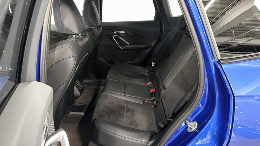 Bild 5 av BMW X1 xDrive25e FRIA VINTERHJUL M Sport Drag Rattvärme