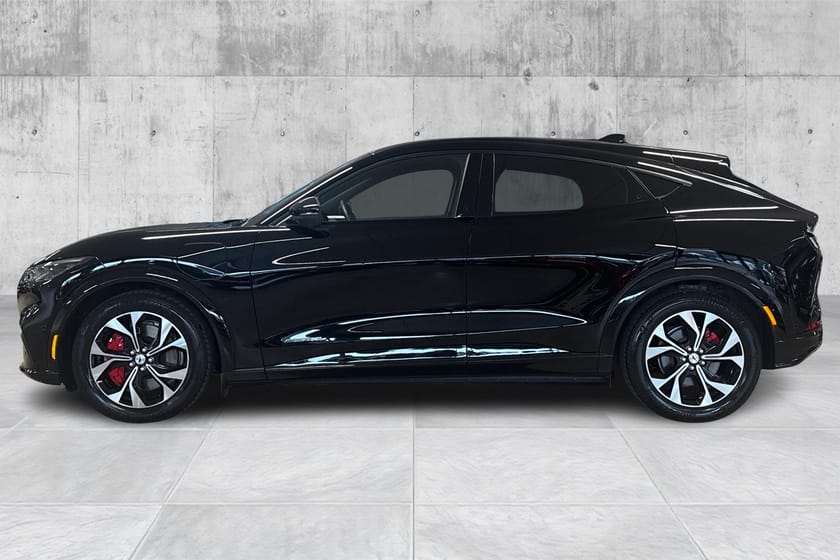 Bilde 2 av Ford Mustang Mach-E Long Range AWD / Premium  / Serviceavtale