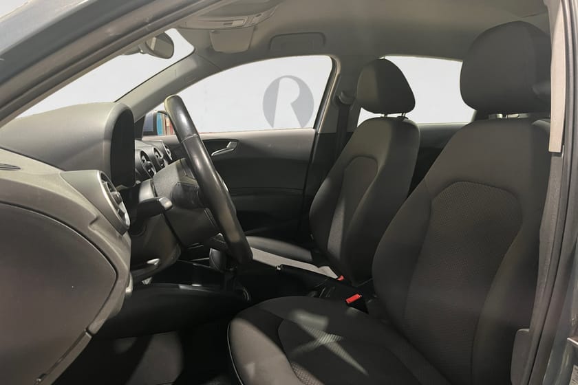Bild 3 av Audi A1 Sportback SB 1.4 TFSI 122 HK PROLINE 690KR/ÅR 0.46L/MIL 8700MIL 16"