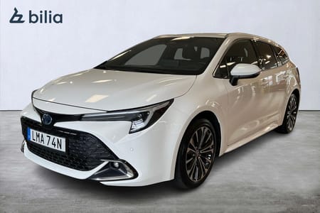 Toyota Corolla Touring Sports Hybrid 1,8 Style Carplay Värmare Moms