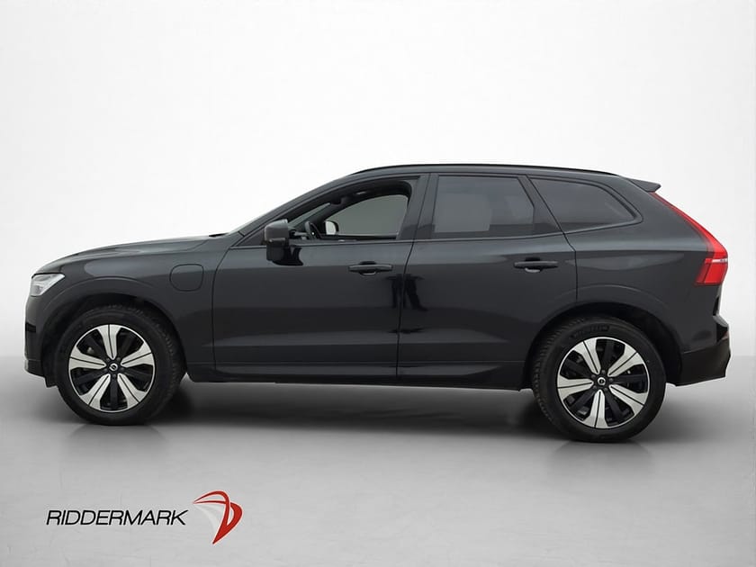 Bild 4 av Volvo XC60 Recharge T6 AWD Plus Dark VOC Pano H/K Kamera