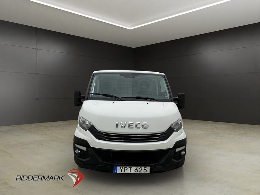 Bild 5 av Iveco Daily 35-120 Van L2 Ny-Kamrem Värmare 3-Sits B-Kamera 2xDörrar