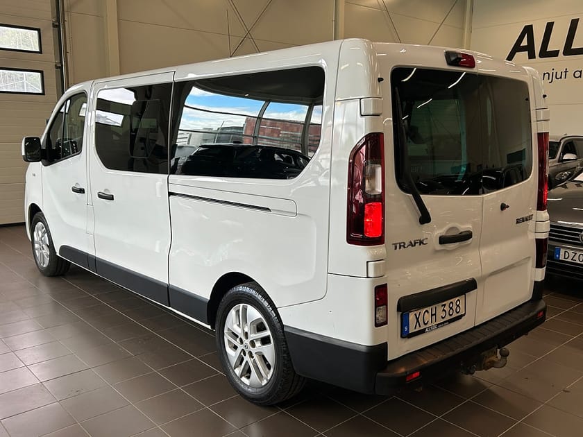 Bild 4 av Renault Trafic Kombi 2.7t 1.6 dCi 9-Sits Drag/Kamera/Värmare
