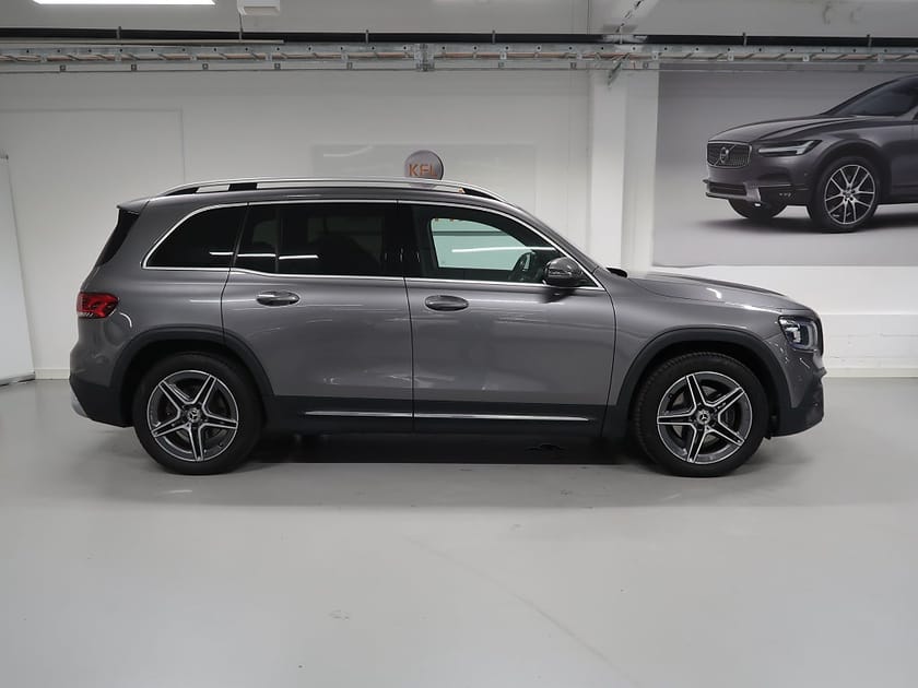 Bild 5 av Mercedes-Benz GLB 200 d 4MATIC 4M AMG 7-sits V-Däck ingår Drag-Kamera-Värmare-Fo