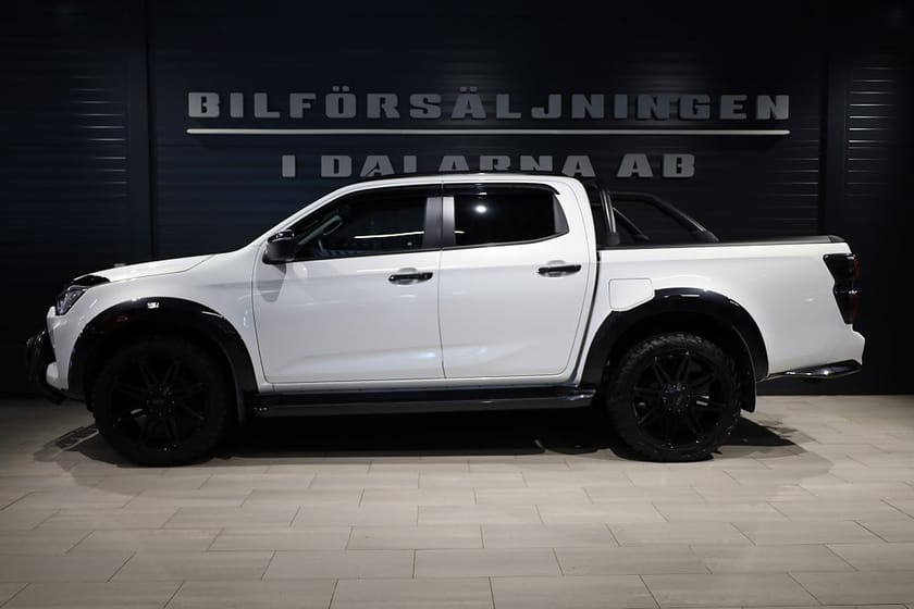 Bild 3 av Isuzu D-Max Crew Cab XRX 1.9 CNG 4WD Värmare/Flaklock/Skärmbreddare