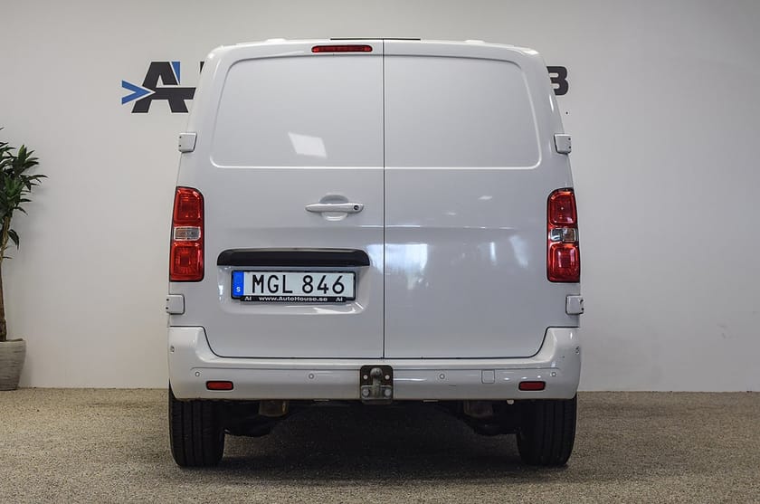 Bild 5 av Peugeot Expert Panel Van 1.2t BlueHDi 177HK Värmare Krok Kamera CarPla