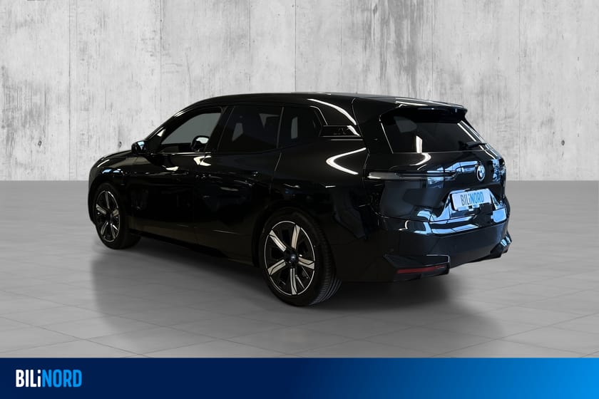 Bilde 4 av BMW iX xDrive40
