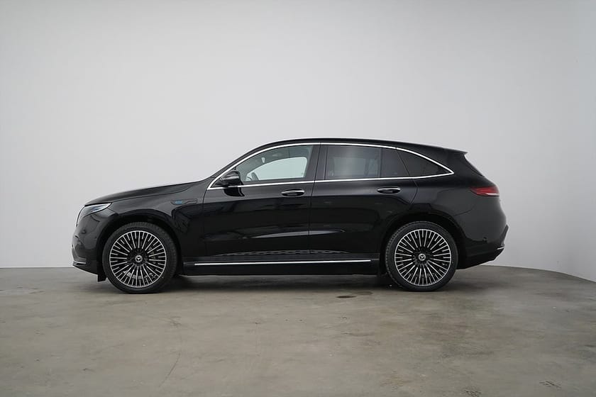 Bild 2 av Mercedes-Benz EQC 400 4MATIC / 408hk / SE SPEC / RÄNTEKAMPANJ