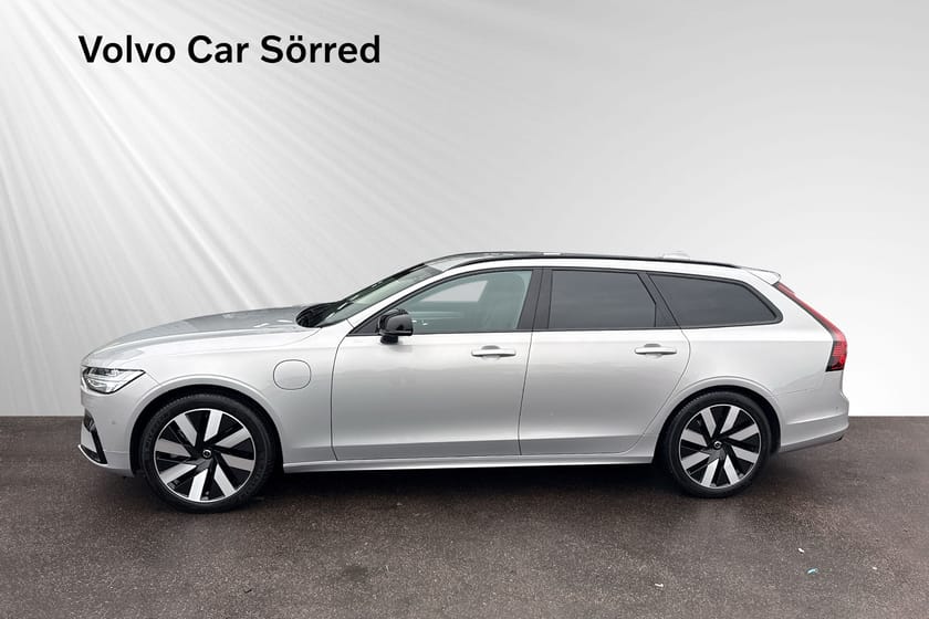 Bild 3 av Volvo V90 T6 Plus Dark Nordic Edition, 360 Kamera, H&K