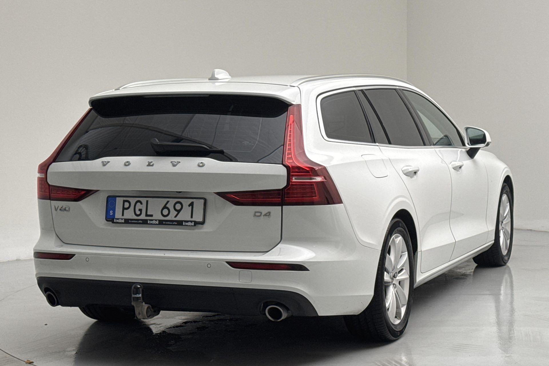 Volvo V60 D4 2019, bild 3/10