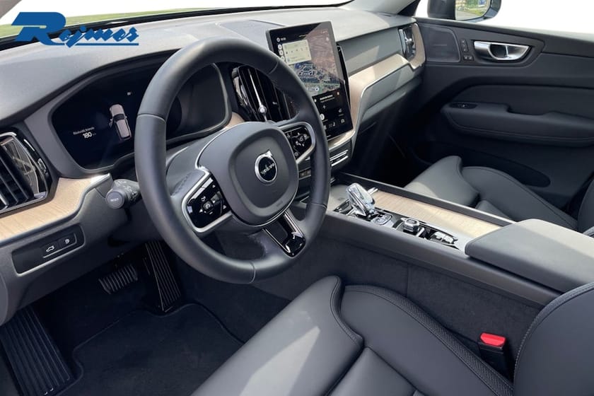 Bild 5 av Volvo XC60 T6 Plus Dark Nordic Edition