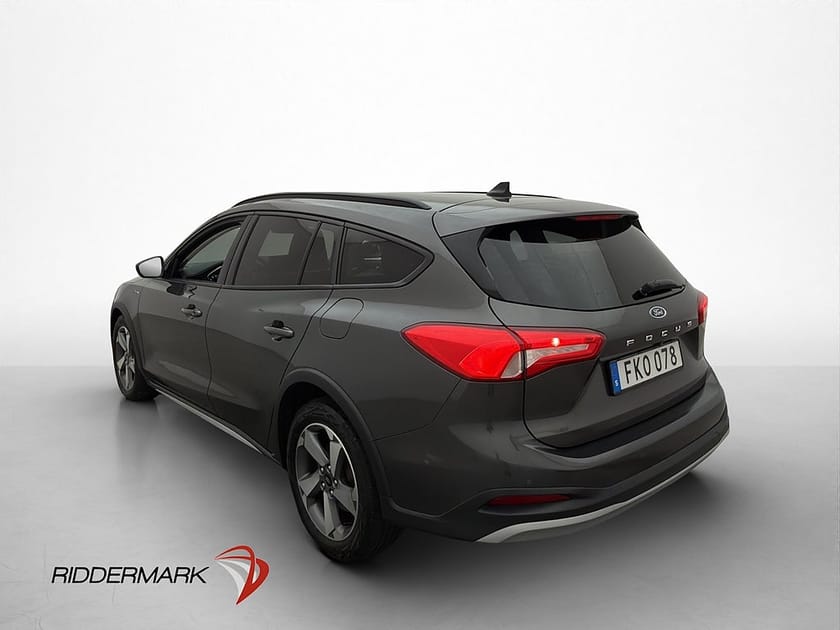 Bild 5 av Ford Focus Active Kombi 1.0 EcoBoost 125h Kamera