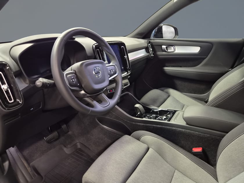 Bild 5 av Volvo XC40 B4 FWD Bensin Plus Dark/Drag/SOMMARKAMPANJ/