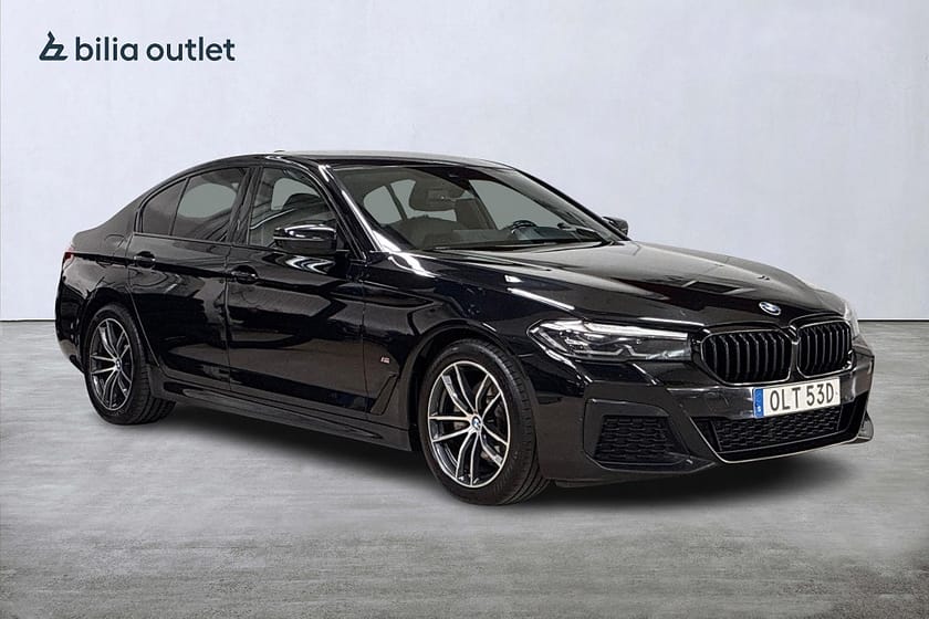 Bild 4 av BMW 520d xDrive Sedan aut M Sport 190hk Cockpit Backkamera