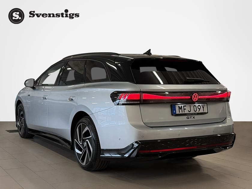 Bild 3 av Volkswagen ID.7 GTX Tourer 340HK EDITION DRAG PANORAMA