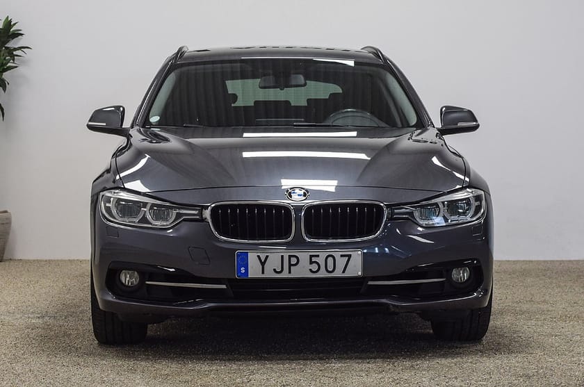 Bild 4 av BMW 330i xDrive Touring 252HK Sport Line Drag Navi Pro M-ratt
