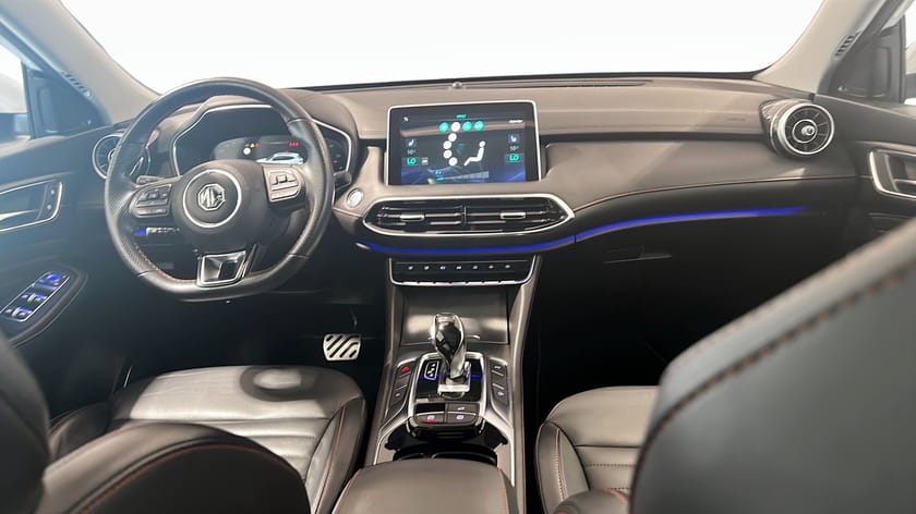 Bild 4 av MG EHS PHEV | LUXURY 258 HK | 360-kamera 3,95% RÄNTA