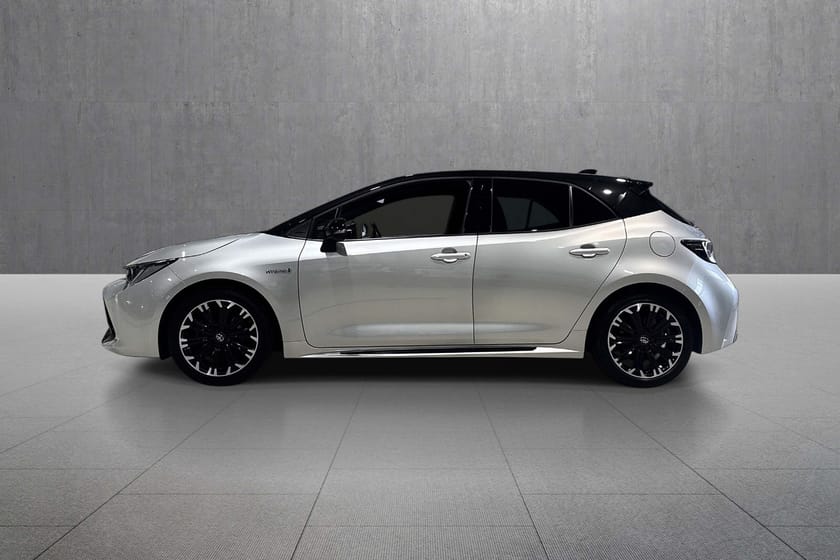 Bilde 2 av Toyota Corolla Hybrid 1,8 e-CVT GR Sport Hengerfeste