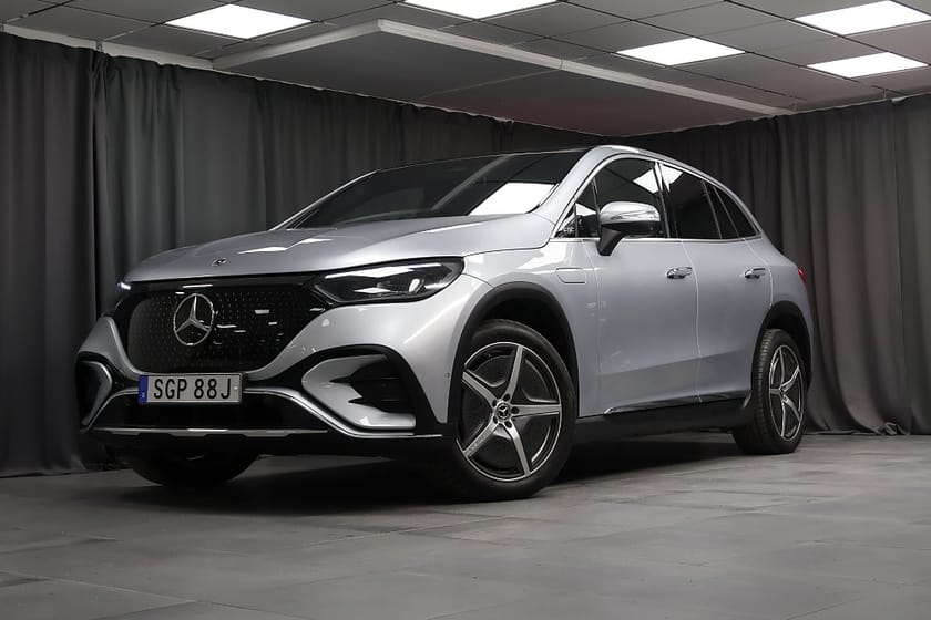 Bild 1 av Mercedes-Benz EQE SUV 350 4MATIC AMG BURMESTER 360 PANO MINNE VINTERPAKET LÅN