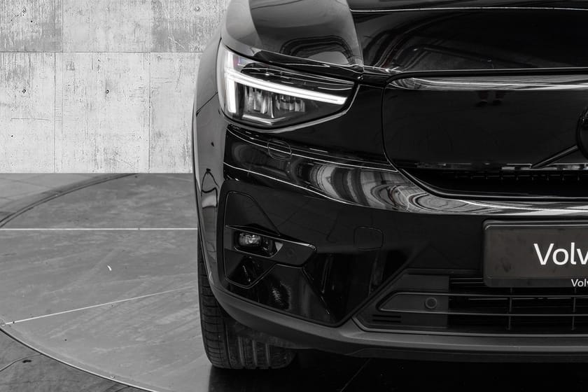 Bilde 2 av Volvo EC40 Twin Motor Performance Black Edition - Mye utstyr!