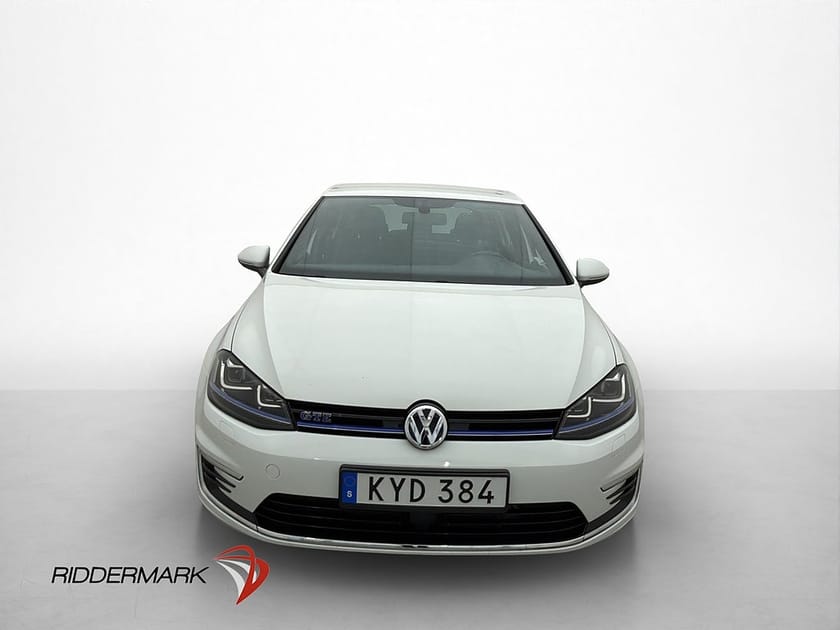 Bild 2 av Volkswagen Golf GTE 204hk Kamera CarPlay Adapt-Fart Drag