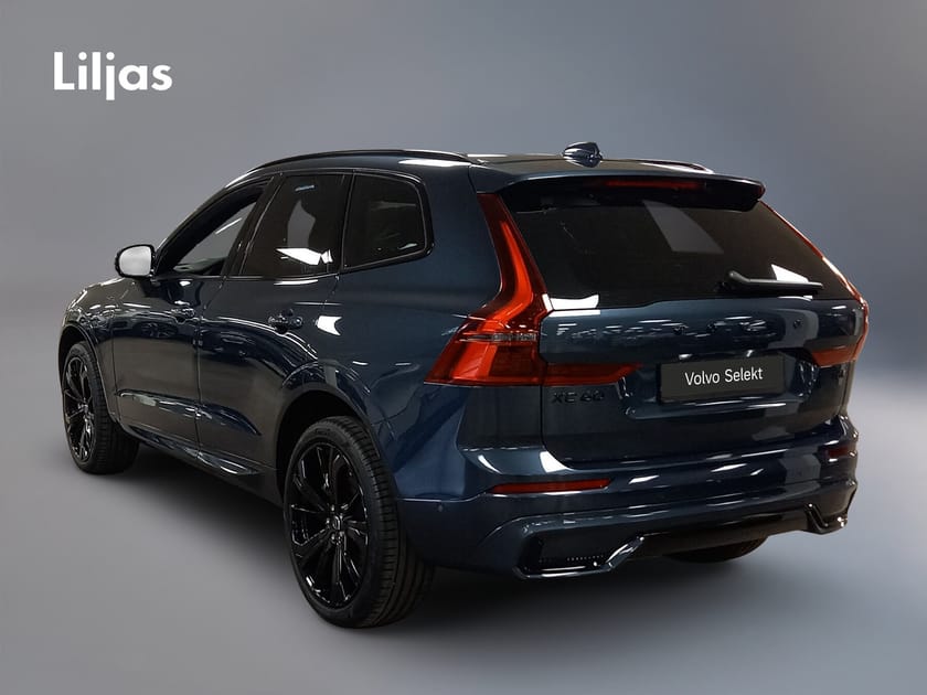 Bild 4 av Volvo XC60 T6 AWD Plus Black Nordic Edition//Drag//360-Kamera//