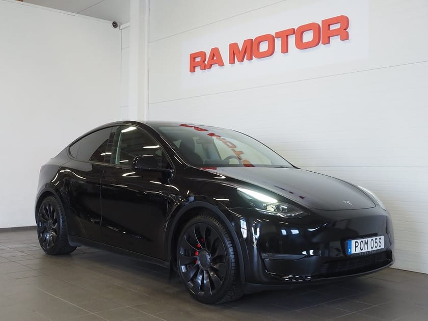 Bild 3 av Tesla Model Y Performance 534hk | Dragkrok | Pano | Moms |