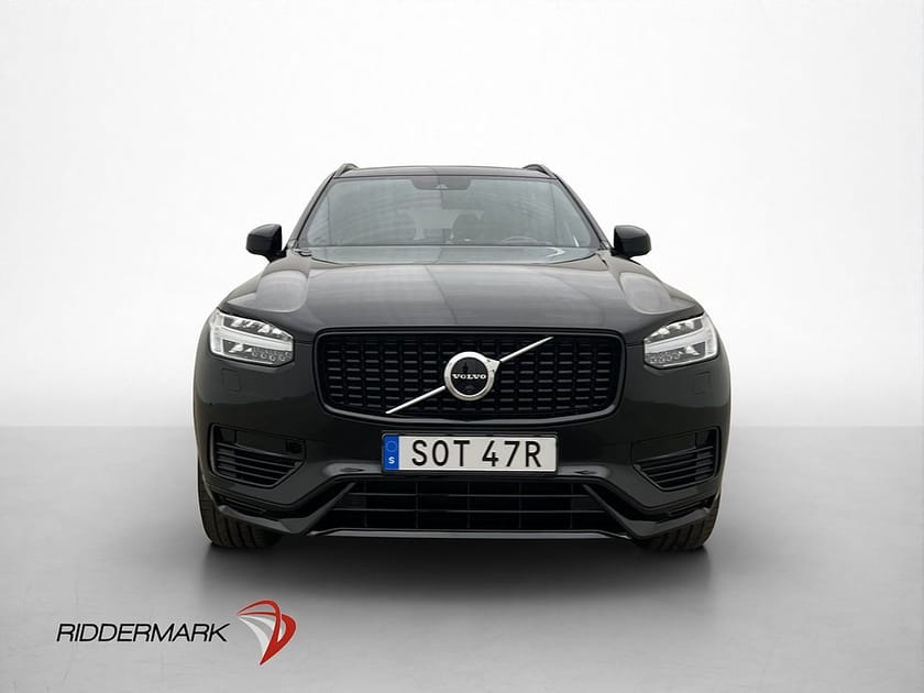 Bild 2 av Volvo XC90 Recharge T8 AWD R-Design 7-Sit Pano Luft B&O Drag