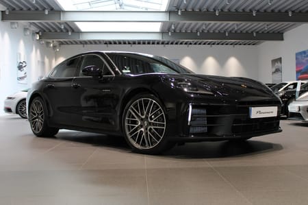 Porsche Panamera 4 E-Hybrid