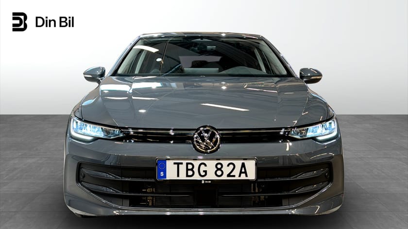 Bild 4 av Volkswagen Golf eTSI150 DSG Edition Komfort Backkamera Keyless