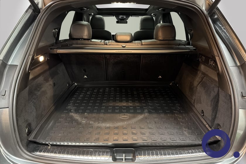 Bilde 5 av Mercedes-Benz GLE 350 de 4MATIC AMG Plus | DISTRONIC, PANORAMA, MEMORY, HUD++