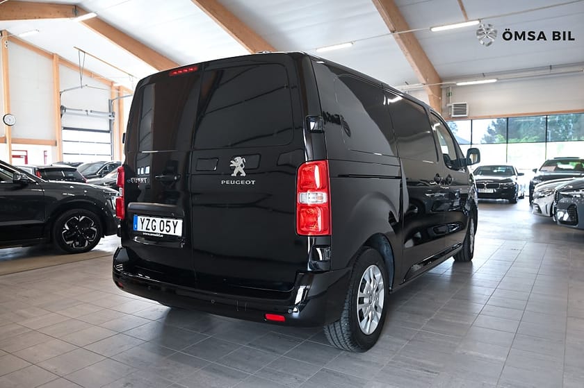 Bild 4 av Peugeot e-Expert 75 L2 3-sits MOMS Carplay