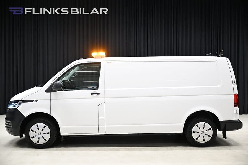 Bild 3 av Volkswagen Transporter DSG 150HK L2 Inredning|LED|Drag|Värmare|Lågmil|Leasbar