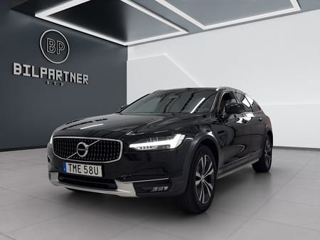 Volvo V90 Cross Country