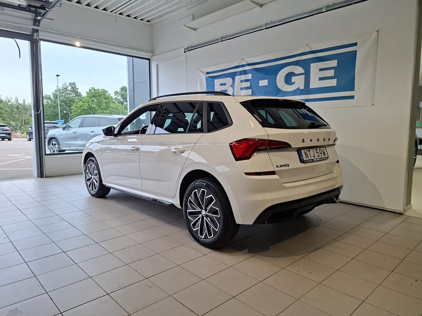 Bild 3 av Škoda Kamiq MONTE CARLO 1,0 TSI 110HK DSG Drag Panorama