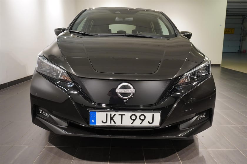 Bild 3 av Nissan Leaf N-Connecta 39 kWh 360° LED
