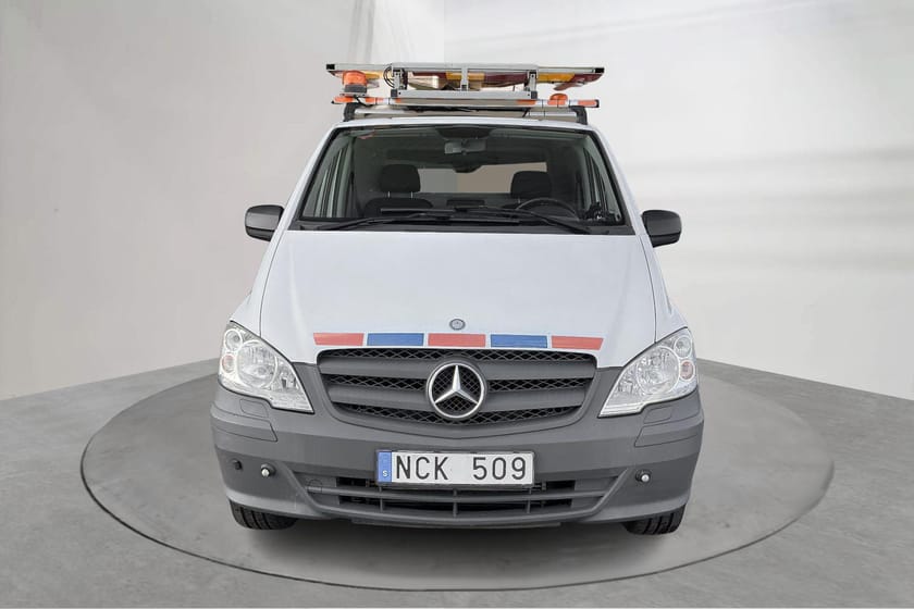 Bild 5 av Mercedes-Benz Vito 113 CDI 4MATIC 3.0t 4x4 W639 (136hk) Verkstadsinredning