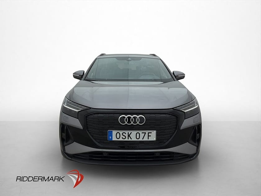 Bild 3 av Audi Q4 45 e-tron quattro S Line 360° SONOS S-Stolar Drag