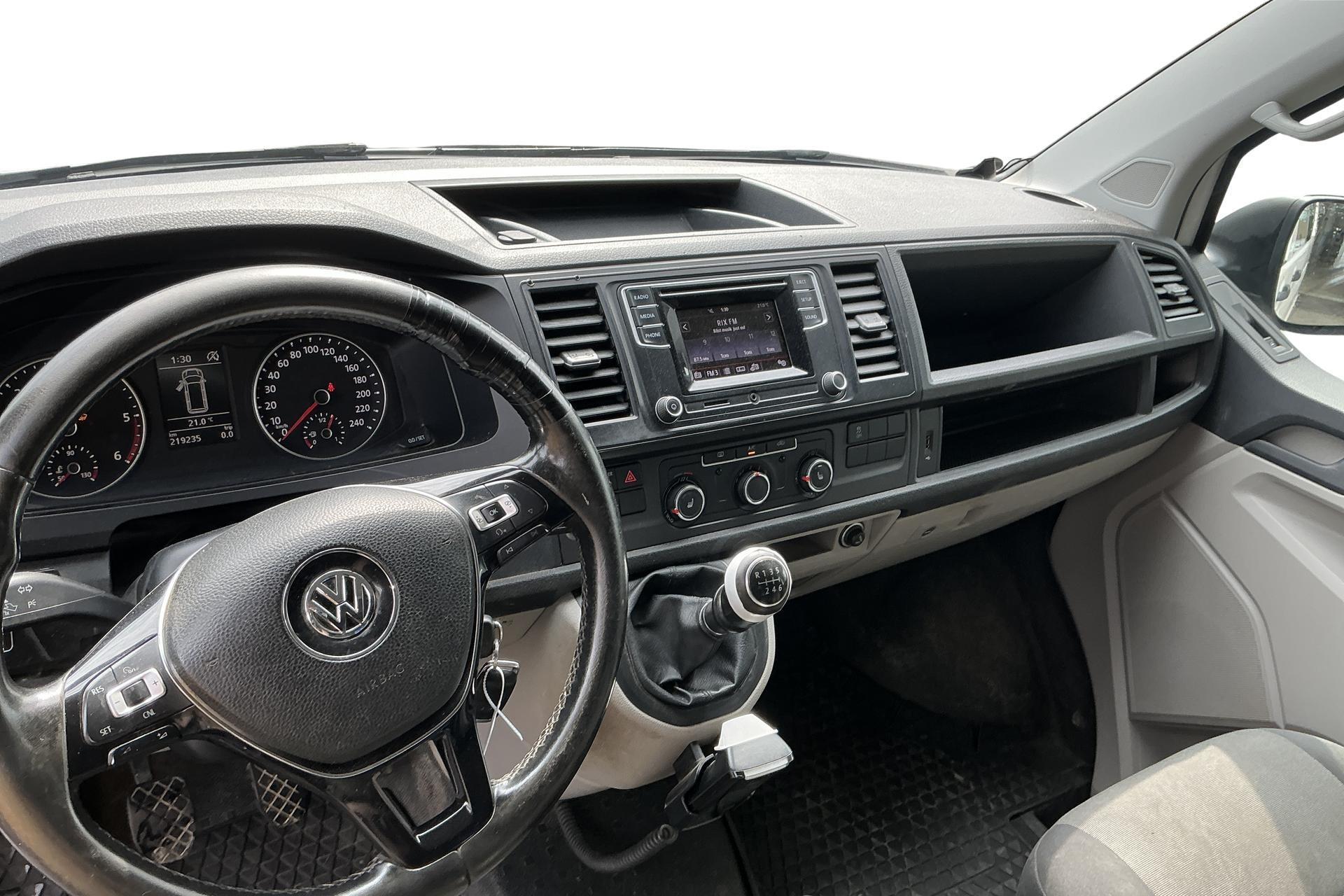 Volkswagen Transporter 2018, bild 7/10