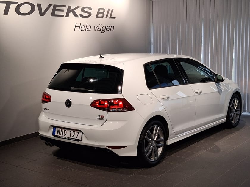 Bild 5 av Volkswagen Golf 1.4 TSI  | R-Line | Sportstolar | Sätesvärme