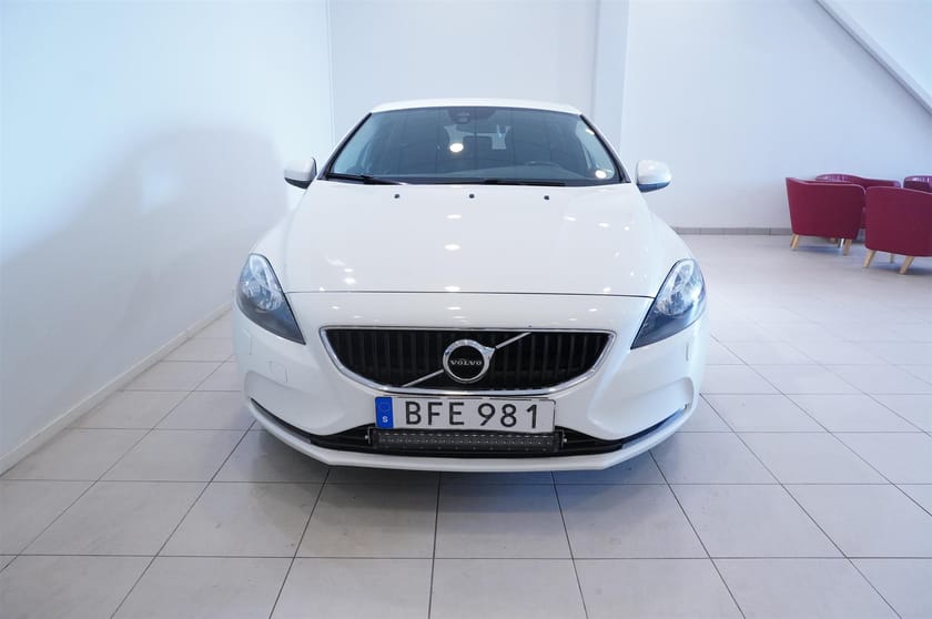 Bild 3 av Volvo V40 D3 Geartronic, 150hk, Business, Kamrem
